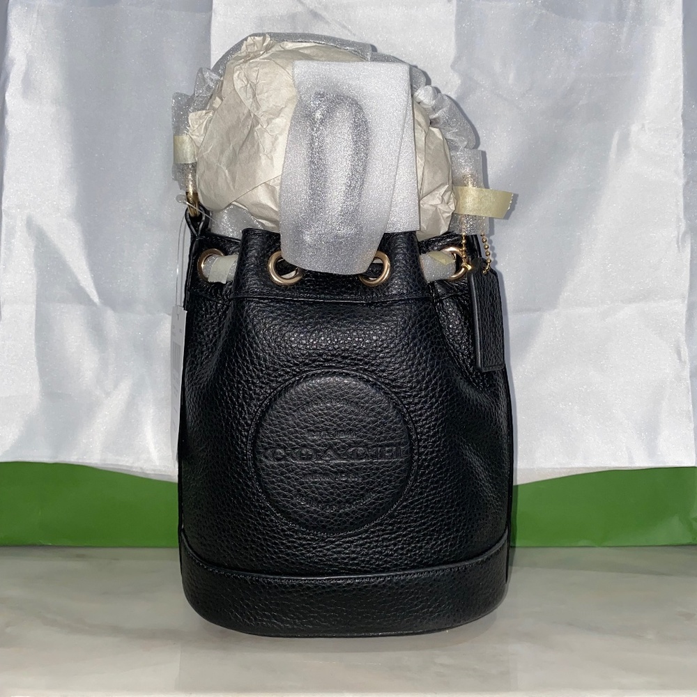 Coach Dempsey bucket bag NWT